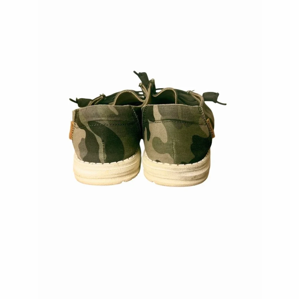HEYDUDE Wendy Camo Slip On Shoes Women's Size 8 Green Camouflage Loafers